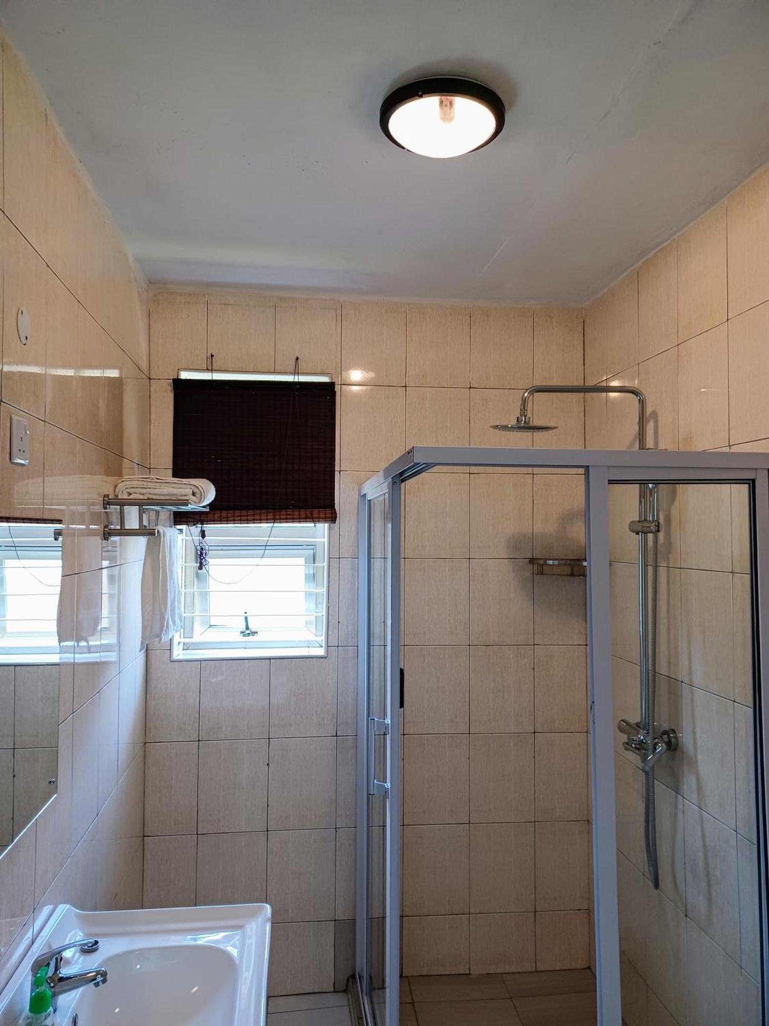 Divine Heights Bed And Breakfast Lilongwe Area 43 エクステリア 写真